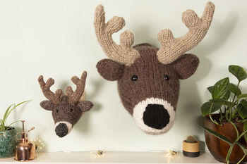 Giant Deer Head Knitting Kit, 2 of 8