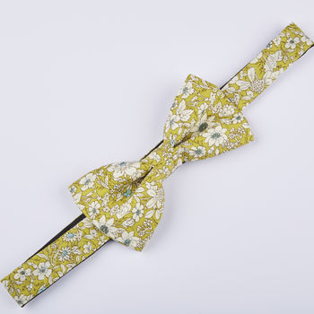 Mens Lime Yellow Floral Bow Tie, 5 of 6