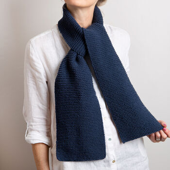 Garter Scarf Beginner Knitting Kit Navy Blue, 3 of 6