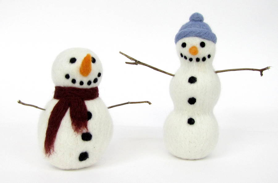 snowmen needle felting craft kit by hawthorn handmade