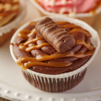 Signature Cupcake Selection – Box Of Six Cupcakes, 3 of 7