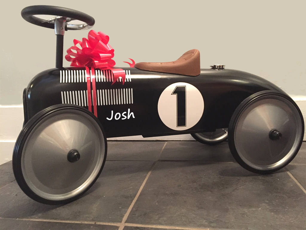 Retro Style Racing Ride On Car