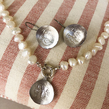 Silver Round Byzantine Pendant Necklace, 3 of 4