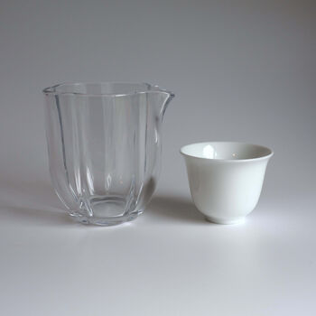 Glass Petal Fairness Jug 250ml, 8 of 8