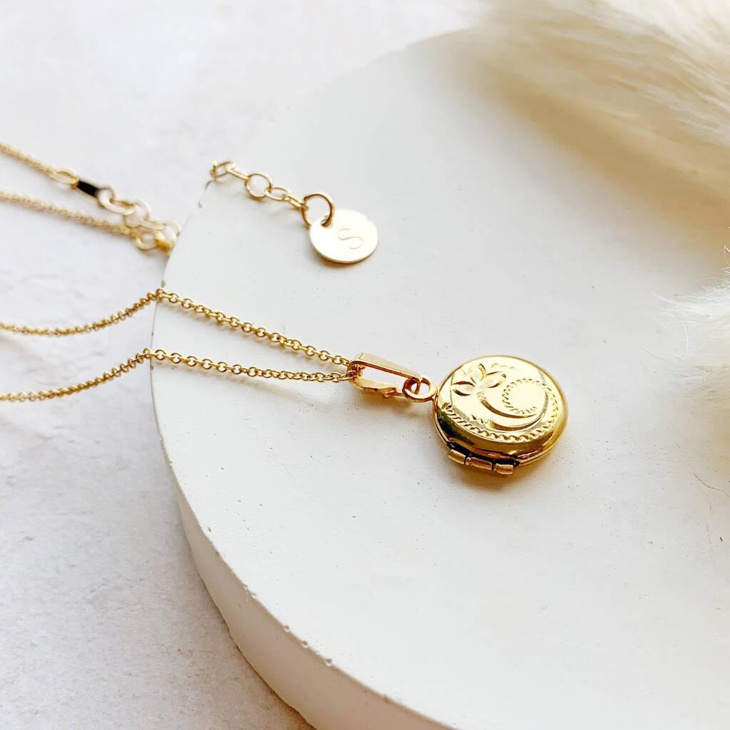 14k Gold Filled Locket Necklace, Small Round Vintage Photo Pendant With 08f