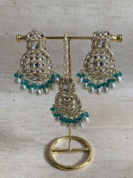 Green Gold Plated Kundan Earrings And Tikka Set, 3 of 4