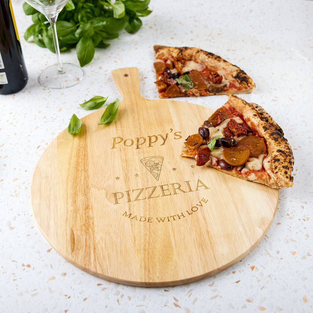 https://cdn.notonthehighstreet.com/fs/c3/d5/cedd-6dd3-4dab-9f76-8163f8834cd6/original_personalised-pizzeria-pizza-board.jpg