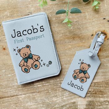 Baby's My First - Set di copripassaporto e targhetta per bagagli