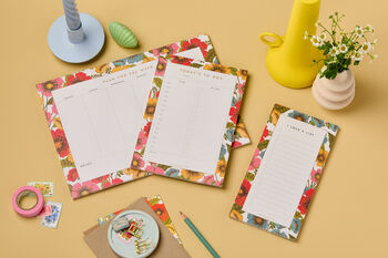 Garden Bloom Undated Weekly Planner With Floral Design, 3 of 4