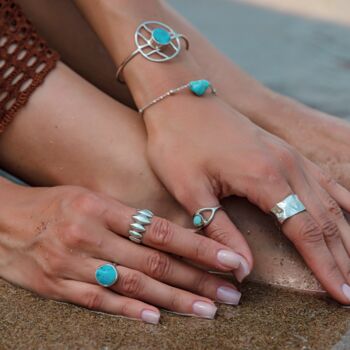 Aqua Swirl Elegance Turquoise Silver Wave Ring, 3 of 4
