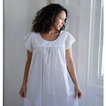 Ladies White Cotton Capped Sleeve Nightdress 'Nadine', 3 of 5