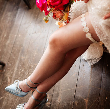 Daisy Lace Tie Side Bridal Garter Gift, 3 of 10