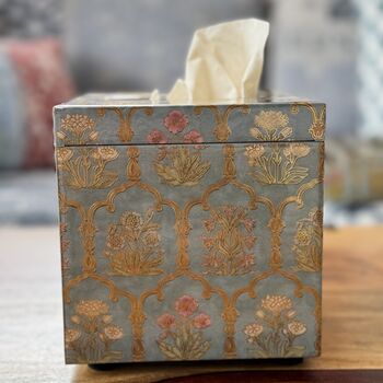 Facial Cube Tissue Holder With Magnetic Cover, 8 of 11