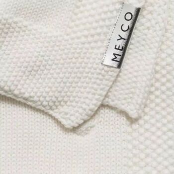 Meyco Knots Blanket Off White, 3 of 3