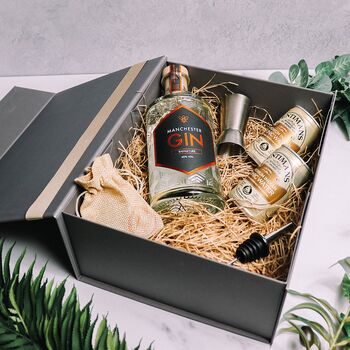 Personalised Manchester Original Gin Gift Set, 2 of 5