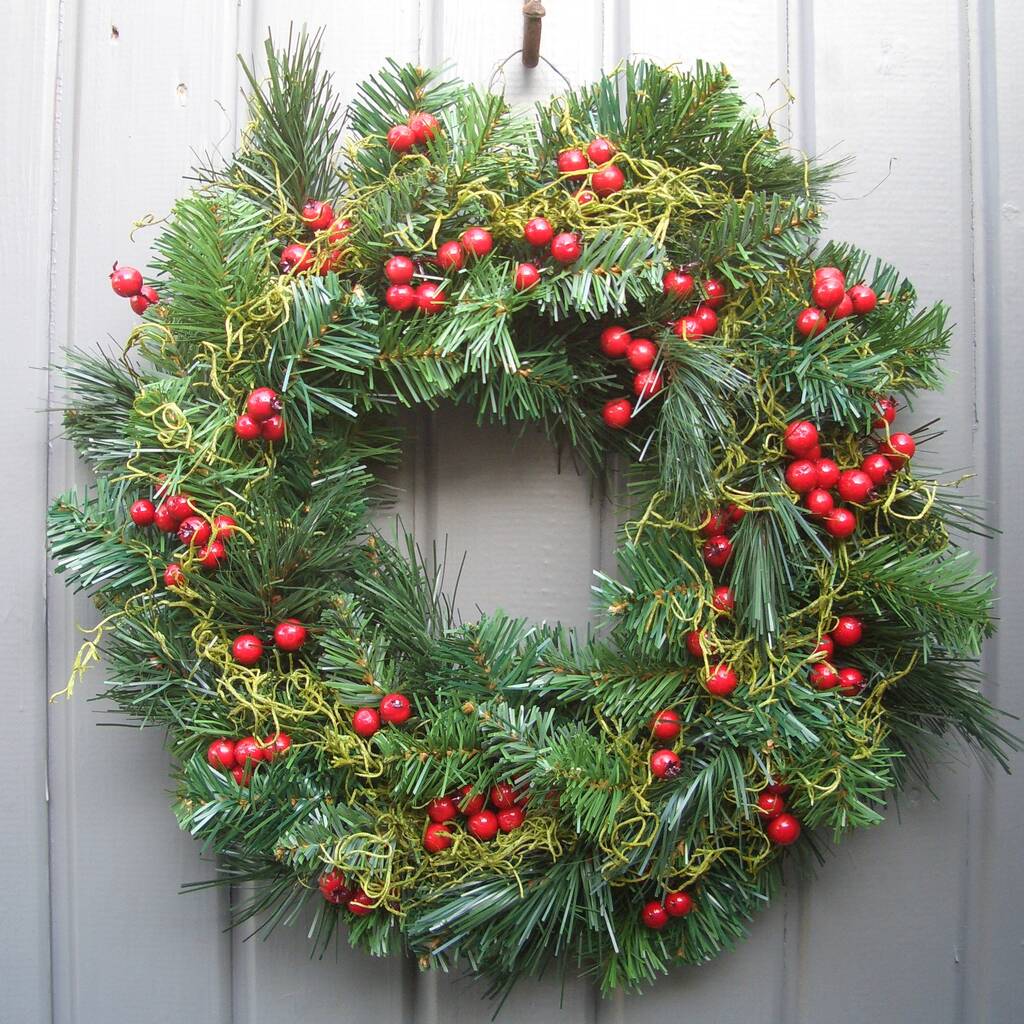 Faux Winter Christmas Berry Wreath By Pippa Designs ...