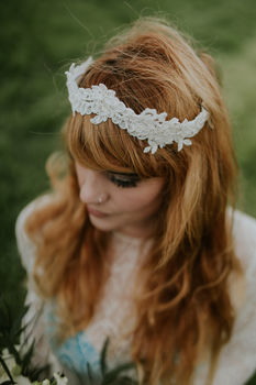 Ivory Lace Bridal Crown 'Kenynen', 3 of 11