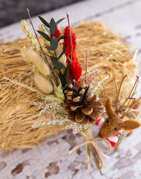 Christmas Dried Flower Posy, 3 of 3