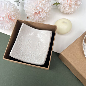 Cream Lace Candle Holder, 6 of 8