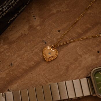 Dainty Heart Locket Pendant 18 K Gold, 5 of 6