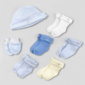 Georgie Giraffe Welcome Hamper, Blue, 6 of 7