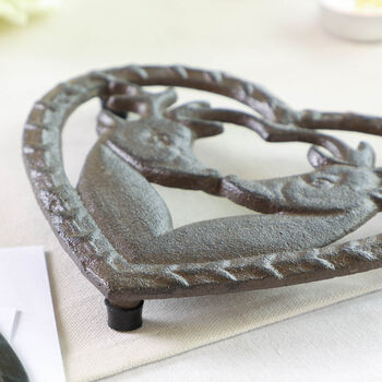 Traditional Cast Iron Trivet, 3 of 3