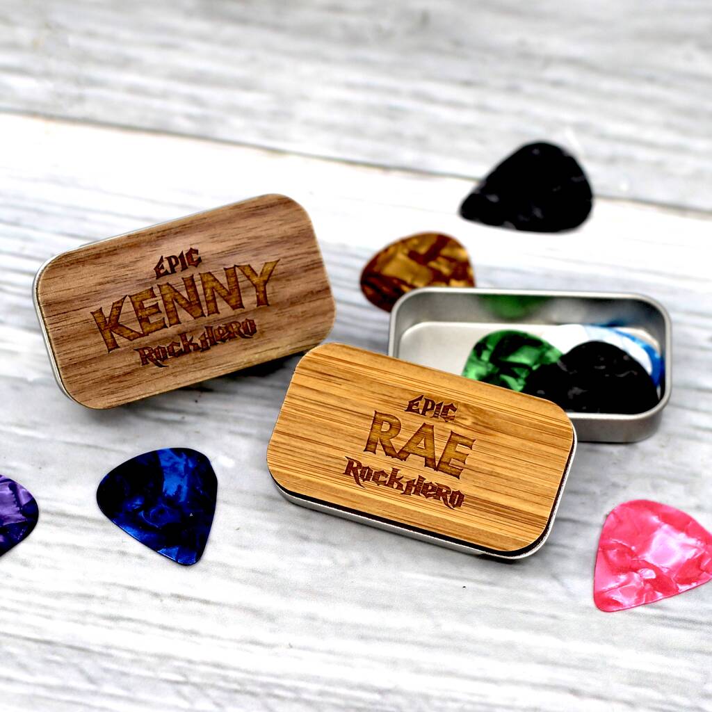 JETTINGBUY 1 Pc Plactic guitar pick plectrum holder case box heart