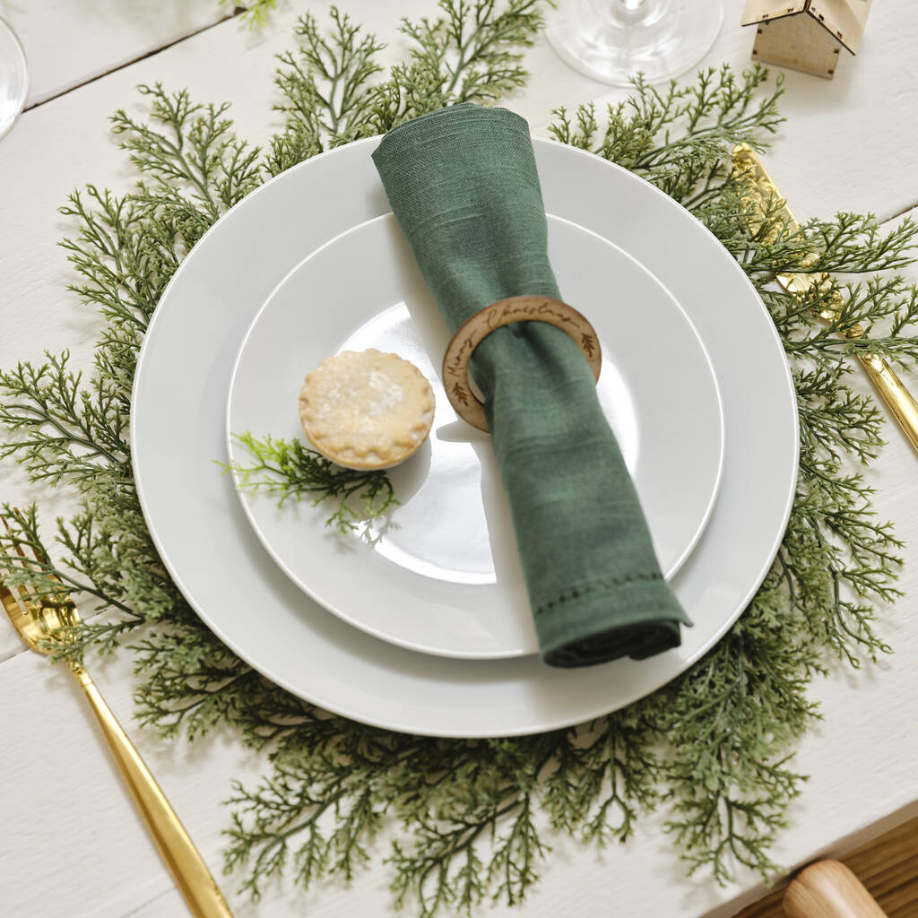 Foliage Christmas Place Mats By Ginger Ray