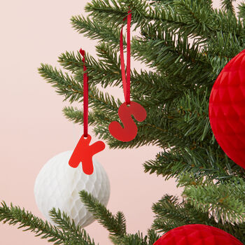 Balloon Modelling Family Activity Christmas Crackers, 6 of 7