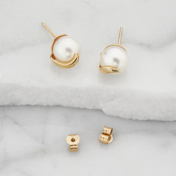 A Pair Of Solid Gold Pearl Stud Earrings, 2 of 6