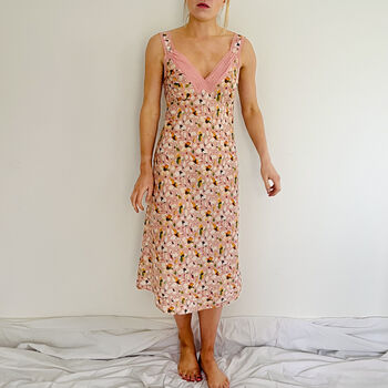 Lacey Nightie In Choice Of Magnolia Prints, 7 of 9