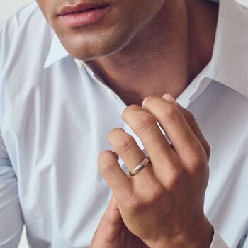 Classic 9ct White Gold D Shape Wedding Band Ring 4mm, 3 of 5