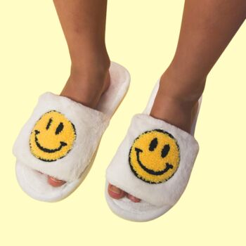 Happy Face Slippers White, 3 of 7