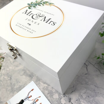 Personalised Luxury White Wedding Foliage Wreath Keepsake Memory Box, 3 of 8