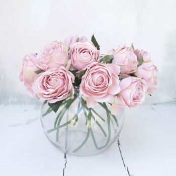 Luxury Pink Rose Bouquet In Glass Vase, 3 of 8