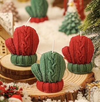 Christmas Mitten Spice Scented Candle, 7 of 7
