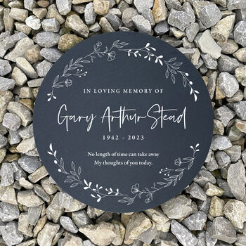 Personalised Wreath Memorial Slate Circular Grave Marker, 3 of 8