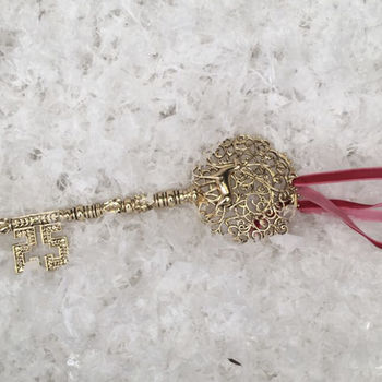 Santas Magic Ornate Key, 3 of 4
