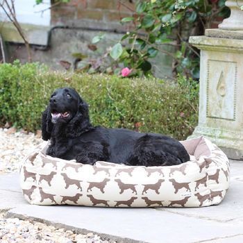 Spaniel Dog Bed, Small, 3 of 3