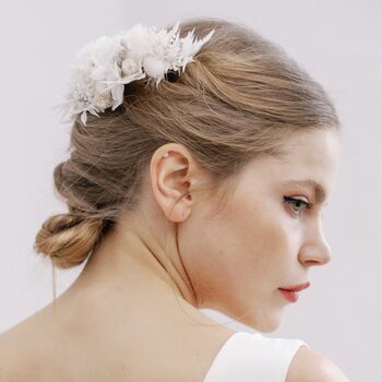 Star White Bridal Dried Flower Wedding Headpiece, 4 of 6