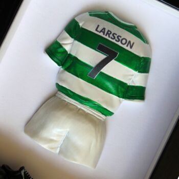 Football Legend KitBox: Henrik Larsson: Celtic, 2 of 6