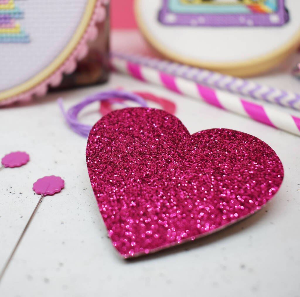 Glitter Heart Badge Making Kit By The Make Arcade