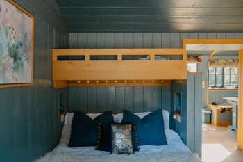 Dapple Shepherd Hut Ultimate Wellbeing Stay With Sauna And Outdoor Shower And Bath, 7 of 11