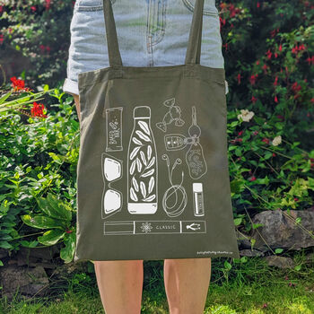Daily Essentials Vinyl Print Tote In Green, 3 of 5