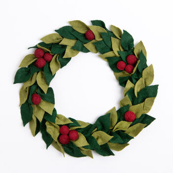 Christmas Berry Wreath Felt Craft Kit, 3 of 5