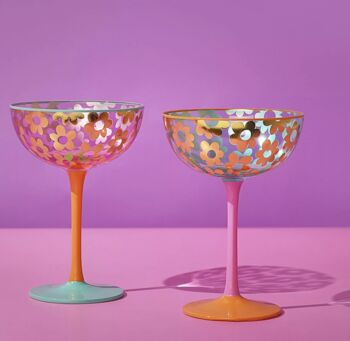 Set Of Two Coupe Glasses, 3 of 4