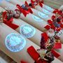 Set Of Six Christmas Crackers With Luxurious Contents, thumbnail 2 of 3