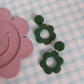 Retro Cut Out Daisy Dangle Earrings, 2 of 3