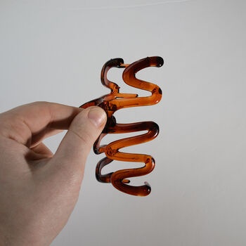Amber Zigzag Wavy Claw Hair Clip, 3 of 4