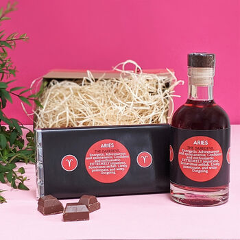 Star Sign Zodiac Flavoured Gin And Chocolate, 2 of 8